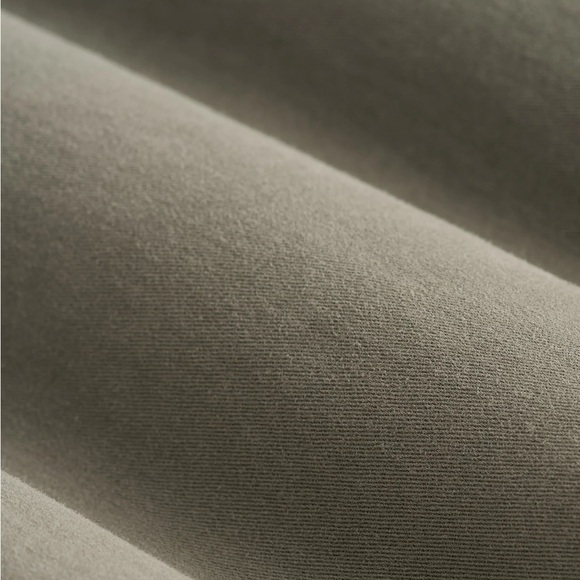 Abercrombie & Fitch Garment Dyed Utility Shirt - Picture 7 of 11